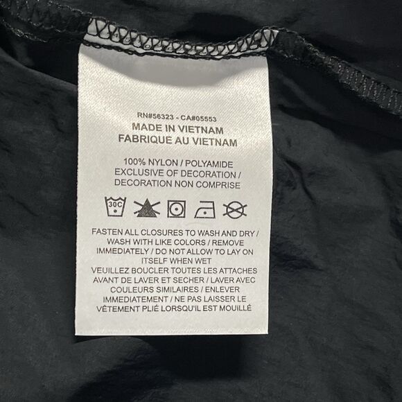 Nike Shirt Mens Small Black Sportswear Tech Pack Woven Nylon Snap Baggy DX0205 - Picture 9 of 12